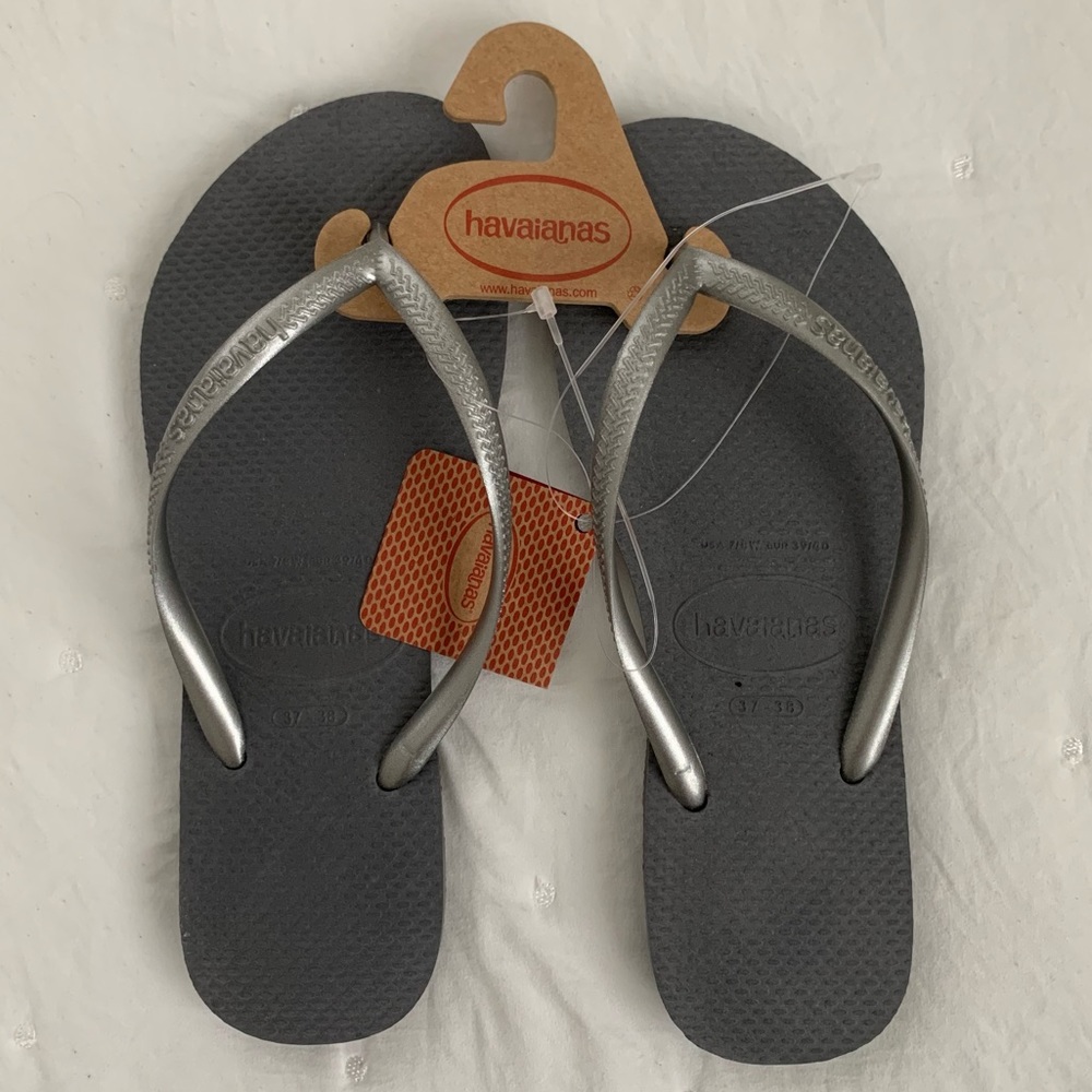 Havaianas gray slippers